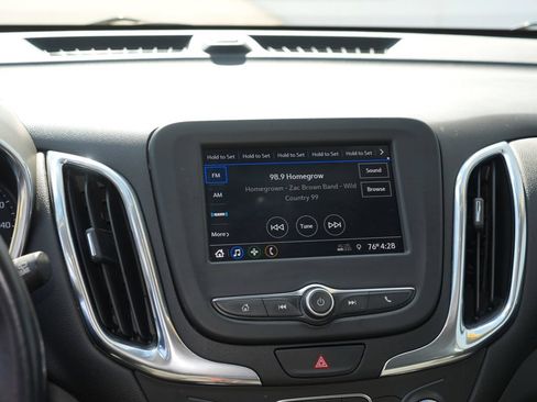Used 2020 Chevrolet Equinox LT AWD/4WD image 22