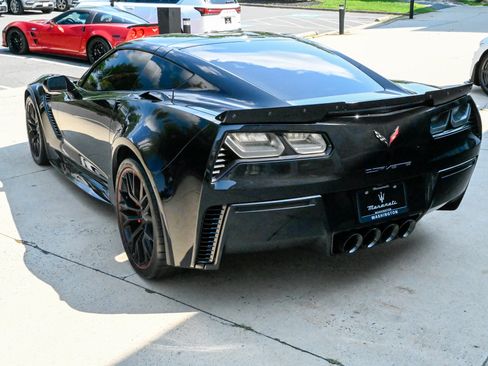Used 2019 Chevrolet Corvette Z06 RWD image 7