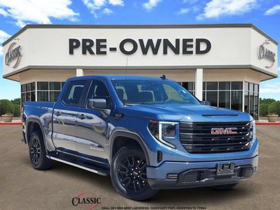 Used 2024 GMC Sierra 1500 Pro w/ Graphite Edition