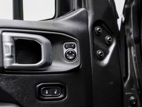 Used 2021 Jeep Gladiator Mojave image 74