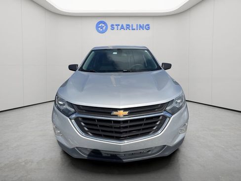 Used 2018 Chevrolet Equinox LS FWD image 3