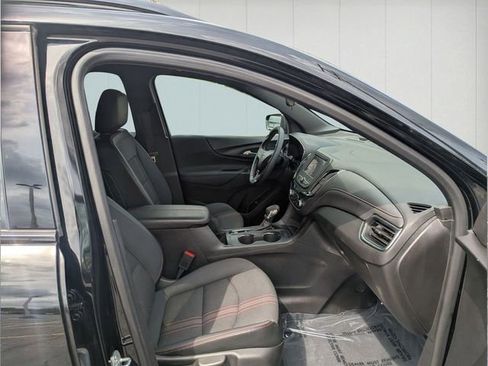 Used 2023 Chevrolet Equinox RS FWD image 29