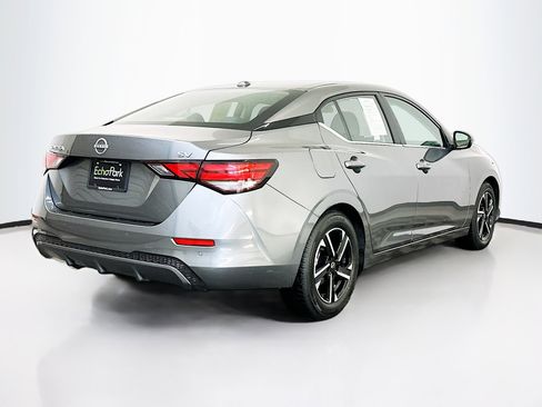 Used 2024 Nissan Sentra SV image 9