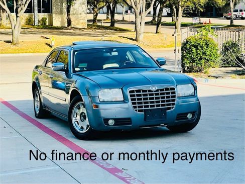 Used 2006 Chrysler 300 Touring RWD image 1