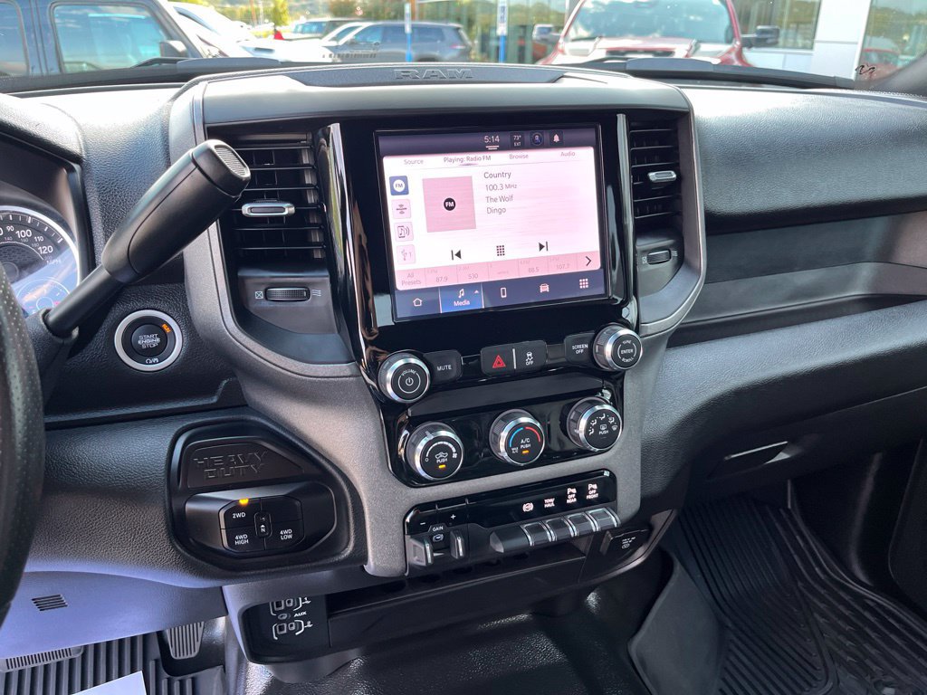 Used 2025 RAM 3500 Tradesman w/ Chrome Appearance Group AWD/4WD image 10