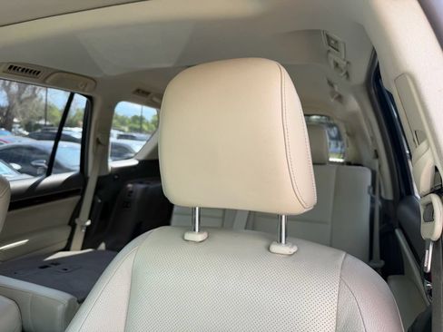 Used 2012 Lexus GX 460 AWD/4WD image 42