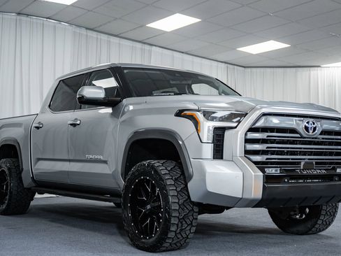 Used 2023 Toyota Tundra Limited w/ Power Package image 1