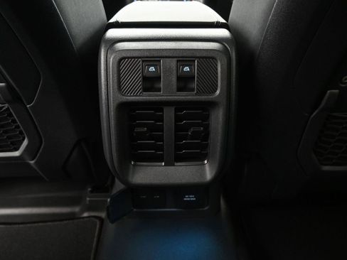 New 2025 Ford Bronco Badlands image 20