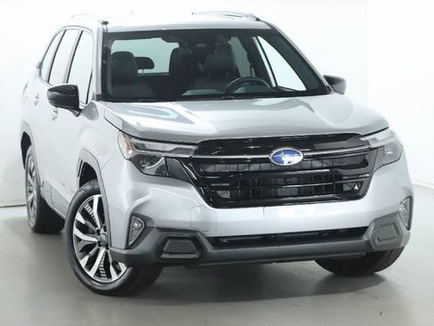 Used 2026 Subaru Forester Touring AWD/4WD image 2