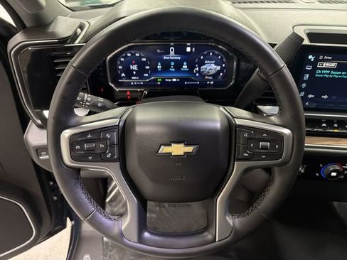 Certified 2023 Chevrolet Silverado 1500 LT AWD/4WD image 29