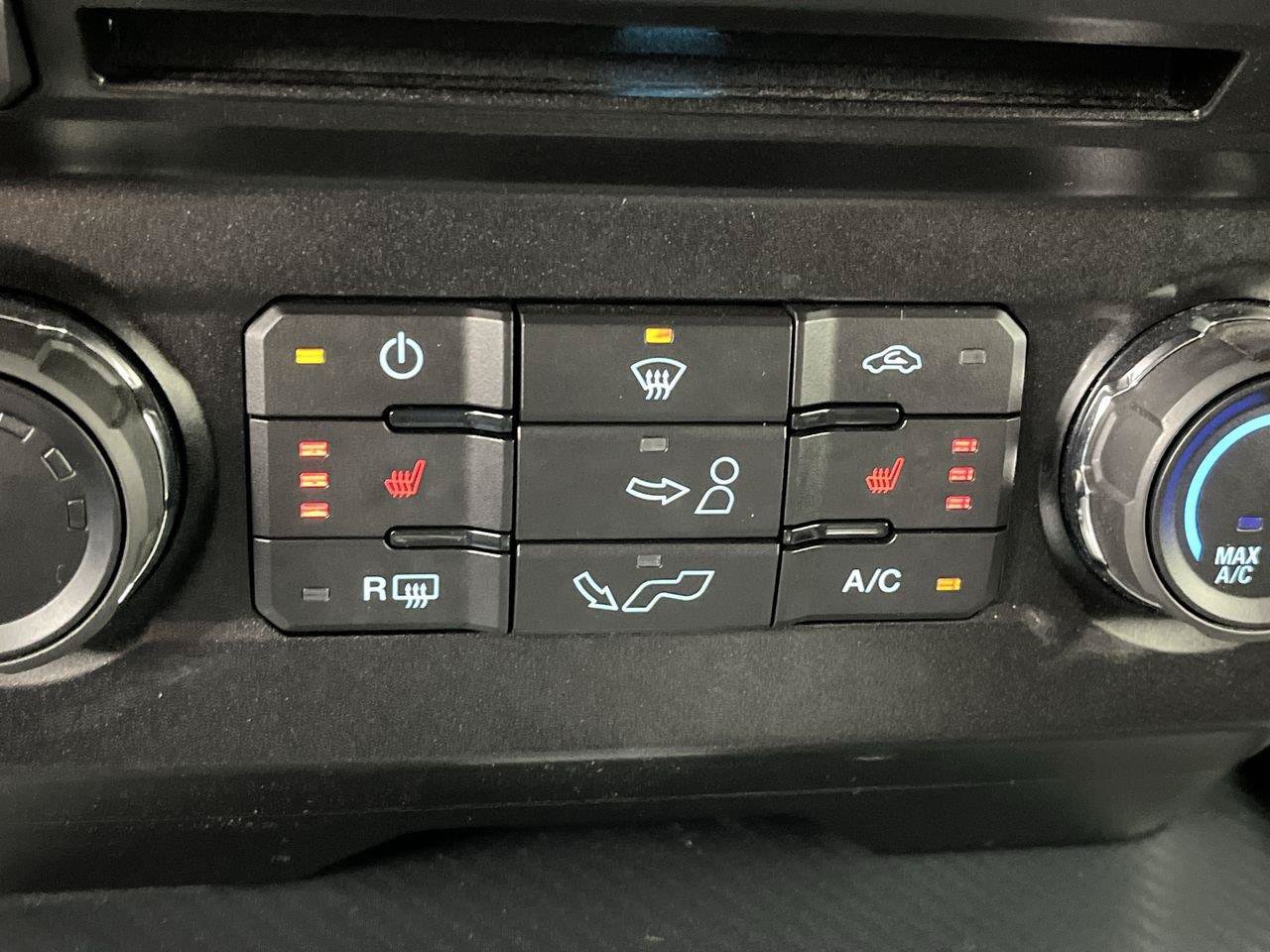 Certified 2018 Ford F150 XLT w/ Equipment Group 302A Luxury AWD/4WD image 24
