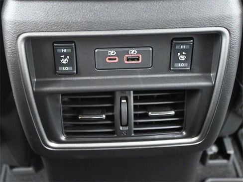 Used 2024 Nissan Murano Platinum w/ Cargo Package image 28