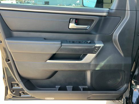 Used 2022 Toyota Tundra Platinum image 15