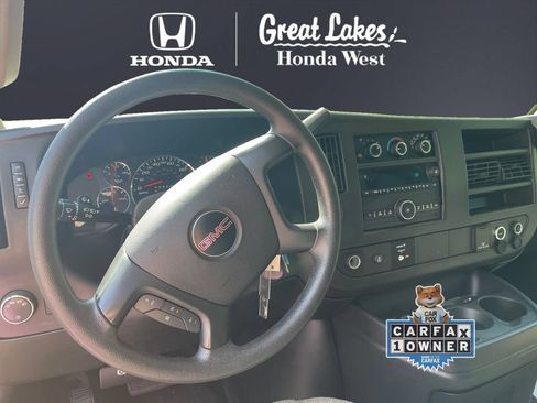 Used 2016 GMC Savana 2500 RWD image 10