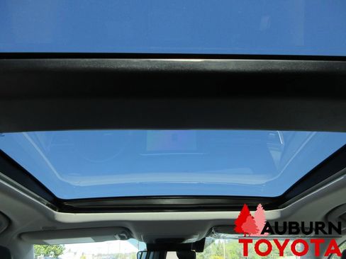 New 2026 Toyota Camry XLE image 7