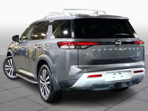 Used 2022 Nissan Pathfinder Platinum w/ Lighting Package (N93) image 11