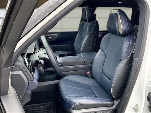 Certified 2026 INFINITI QX80 4WD image 25