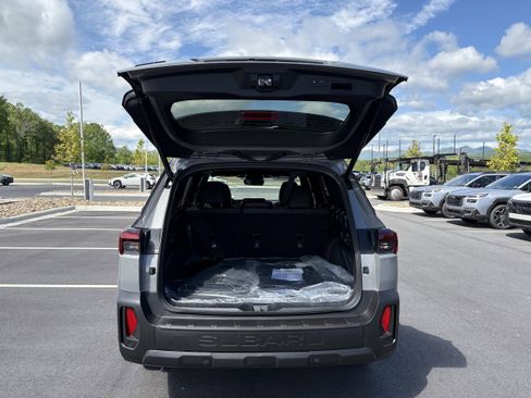 New 2026 Subaru Outback Premium AWD/4WD image 9