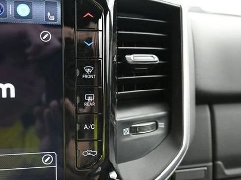 New 2026 RAM 1500 4x4 Crew Cab image 29