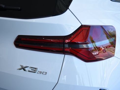 New 2026 BMW X3 xDrive30i w/ Premium Package AWD/4WD image 10