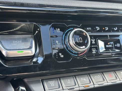 New 2026 GMC Sierra 2500 AT4 w/ AT4 Premium Plus Package AWD/4WD image 18