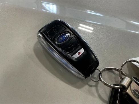 Used 2023 Subaru Crosstrek 2.5i Sport AWD/4WD image 11