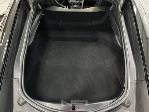 Used 2018 Jaguar F-TYPE R image 45