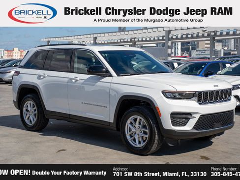 New 2025 Jeep Grand Cherokee Laredo X image 3