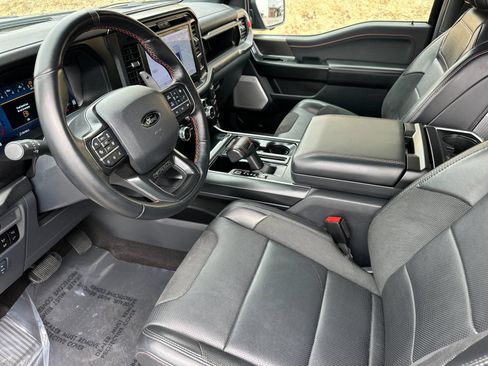 Used 2025 Ford F150 Raptor AWD/4WD image 11