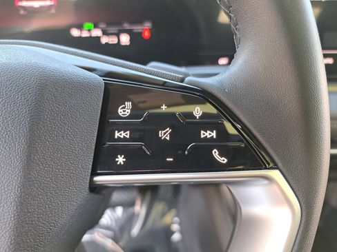 Certified 2025 Audi A6 e-tron Premium Plus w/ Premium Plus image 18