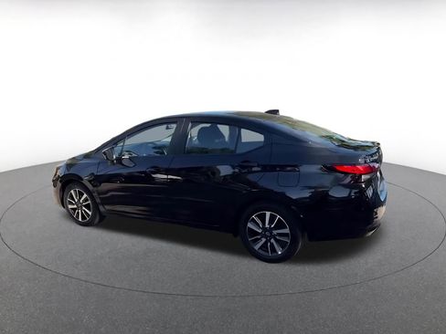 Used 2025 Nissan Versa SV image 10