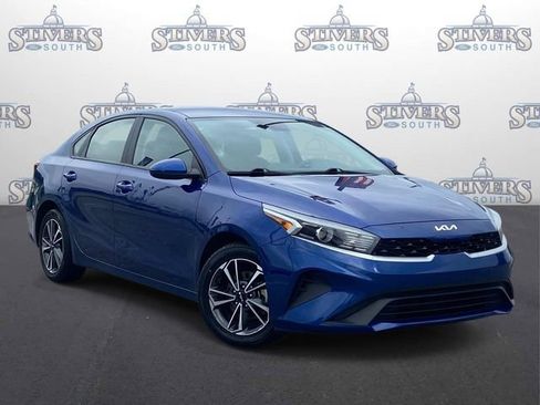 Used 2023 Kia Forte LXS FWD image 1