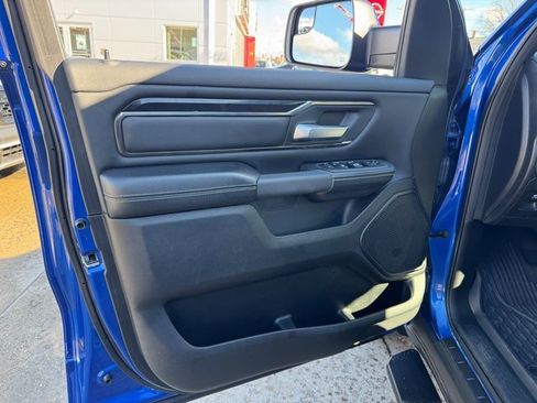 Used 2019 RAM 1500 Sport w/ Level 2 Equipment Group image 3