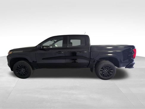 New 2026 Chevrolet Colorado W/T w/ WT Custom Package RWD image 4