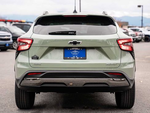 New 2026 Chevrolet Trax ACTIV w/ Sunroof Package image 3