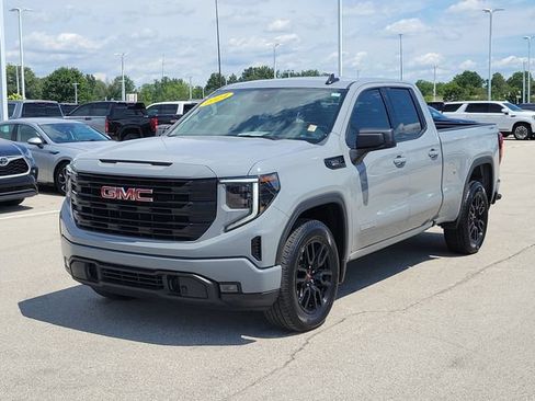 Used 2024 GMC Sierra 1500 Elevation AWD/4WD image 3