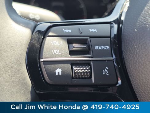 Certified 2024 Honda HR-V Sport image 30