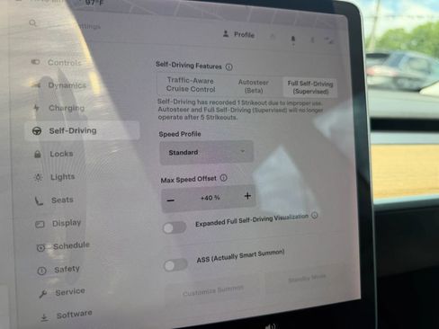 Used 2021 Tesla Model 3 Standard Range Plus RWD image 17