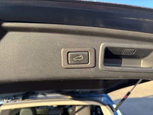 Used 2017 Subaru Forester 2.5i Touring image 26