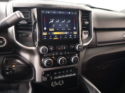 Used 2022 RAM 3500 Big Horn w/ Level B Equipment Group AWD/4WD image 5