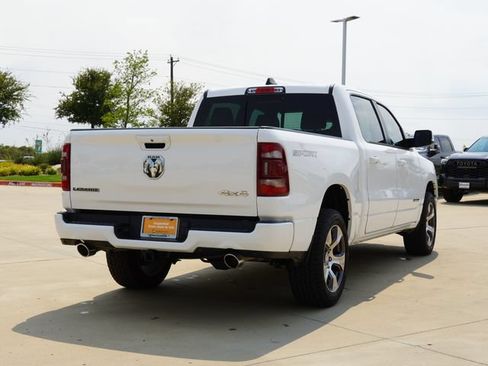 Used 2023 RAM 1500 Laramie AWD/4WD image 9
