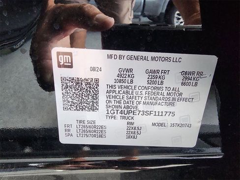 Certified 2025 GMC Sierra 2500 AT4 w/ AT4 Premium Plus Package image 35