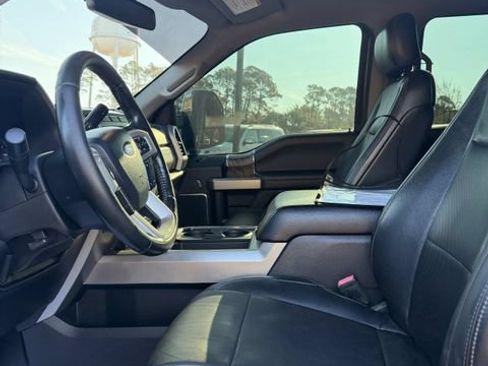 Used 2019 Ford F250 Lariat w/ Chrome Package AWD/4WD image 14