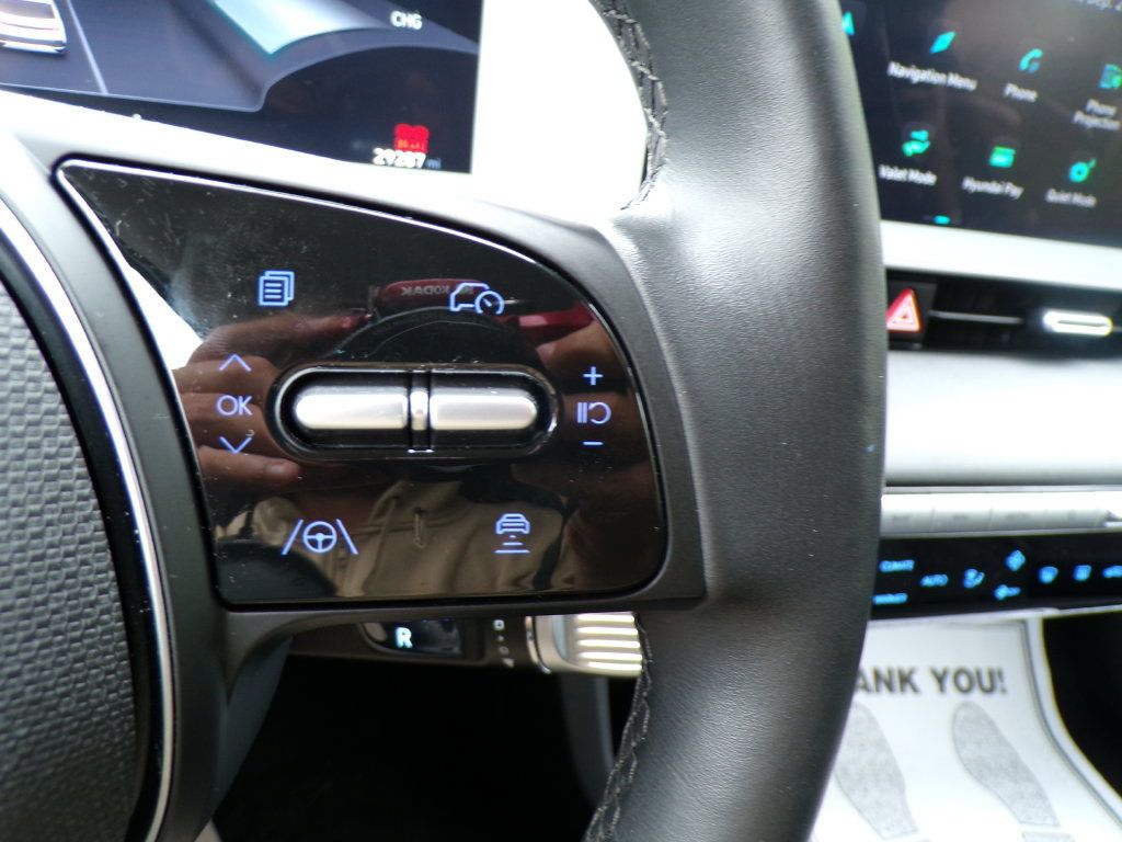 Certified 2024 Hyundai Ioniq 5 SEL AWD/4WD image 30