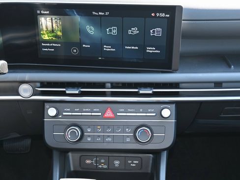 Certified 2025 Hyundai Tucson SE image 15