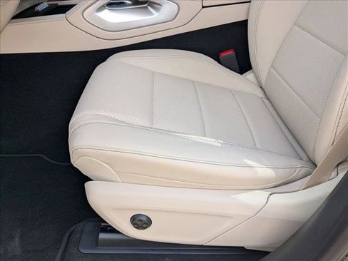 New 2026 Mercedes-Benz GLE 450 4MATIC image 4