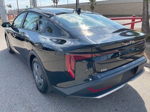 New 2026 Kia K4 LX image 5