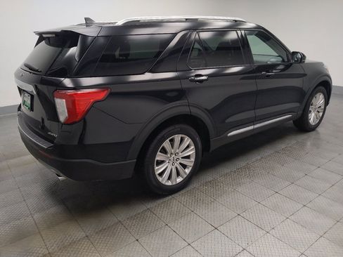 Used 2021 Ford Explorer Limited w/ Equipment Group 301A AWD/4WD image 10