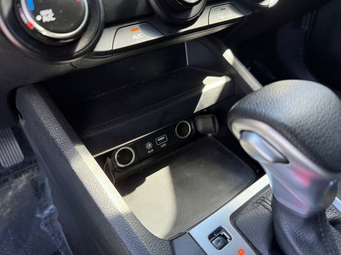 Used 2021 Kia Forte LXS FWD image 16