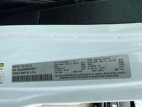 Used 2022 Jeep Wrangler Unlimited Sahara w/ Cold Weather Group image 36